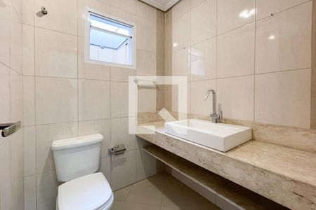 Casa à venda com 230m², 4 quartos e 6 vagasLavabo