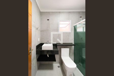 Casa à venda com 230m², 4 quartos e 6 vagasBanheiro Social 1