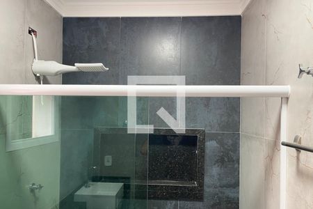 Casa à venda com 230m², 4 quartos e 6 vagasBanheiro Social 1