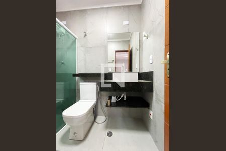 Casa à venda com 230m², 4 quartos e 6 vagasBanheiro - Suíte