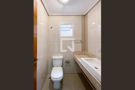 Casa à venda com 230m², 4 quartos e 6 vagasLavabo