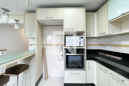 Casa à venda com 230m², 4 quartos e 6 vagasCozinha