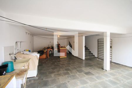 Casa à venda com 299m², 3 quartos e 4 vagasÁrea de Serviço