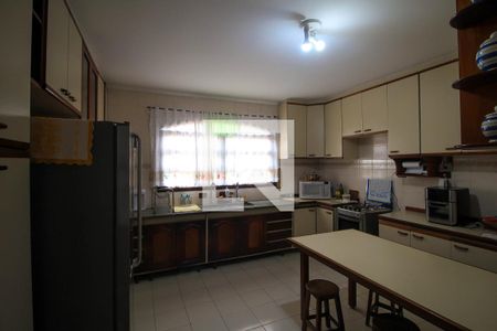 Casa à venda com 299m², 3 quartos e 4 vagasCozinha