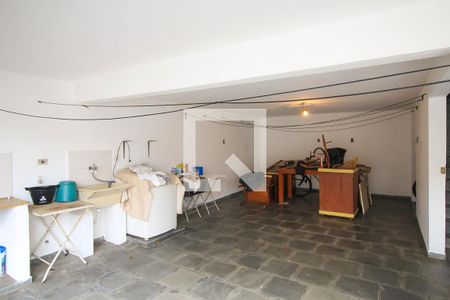 Casa à venda com 299m², 3 quartos e 4 vagasÁrea de Serviço