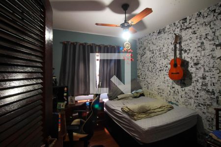 Casa à venda com 299m², 3 quartos e 4 vagasQuarto 2