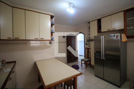 Casa à venda com 299m², 3 quartos e 4 vagasCozinha