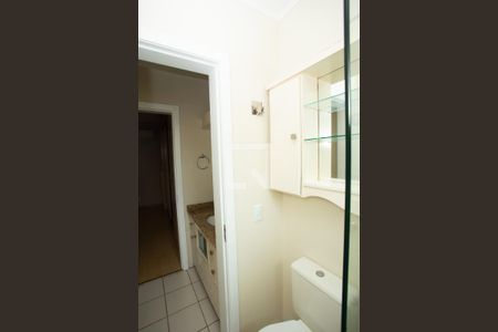 Casa de condomínio para alugar com 80m², 2 quartos e 1 vagaBanheiro da suíte