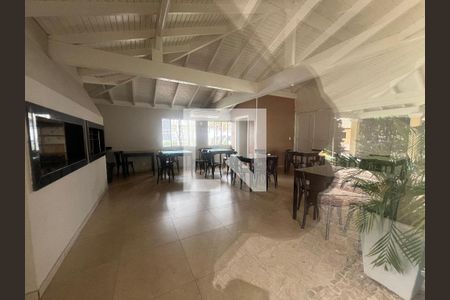 Casa de condomínio para alugar com 80m², 2 quartos e 1 vagaÁrea comum - Salão de festas