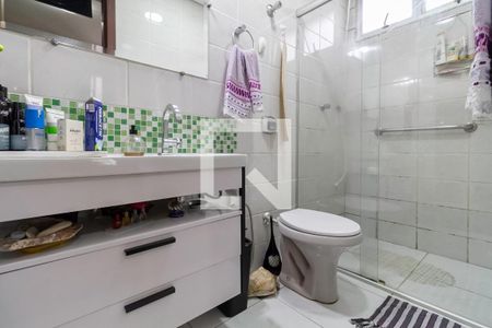 Apartamento à venda com 85m², 3 quartos e 2 vagas Apartamento à venda com 85m², 3 quartos e 2 vagasBanheiro da suíte