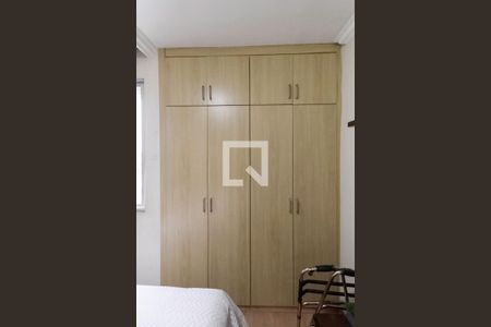 Apartamento à venda com 85m², 3 quartos e 2 vagas Apartamento à venda com 85m², 3 quartos e 2 vagasSuíte