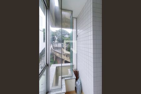 Apartamento à venda com 85m², 3 quartos e 2 vagas Apartamento à venda com 85m², 3 quartos e 2 vagasQuarto 2