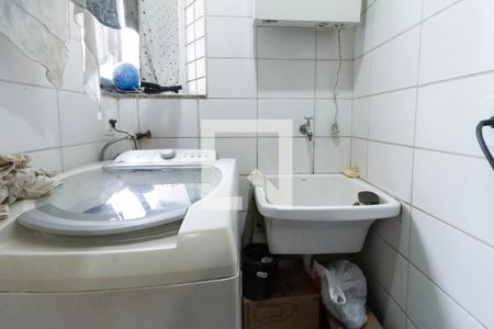 Apartamento à venda com 85m², 3 quartos e 2 vagas Apartamento à venda com 85m², 3 quartos e 2 vagasÁrea de serviço