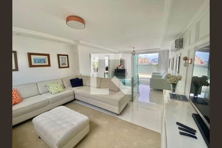 Apartamento à venda com 4 quartos, 226m² em Vital Brasil, Niterói