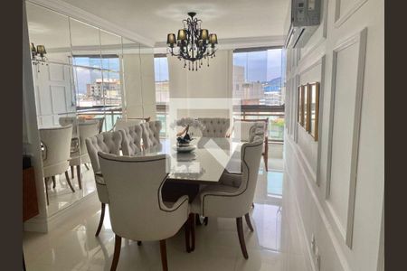 Apartamento à venda com 4 quartos, 226m² em Vital Brasil, Niterói