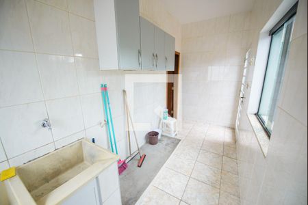 Casa de condomínio à venda com 365m², 3 quartos e 4 vagas Casa de condomínio à venda com 365m², 3 quartos e 4 vagasÁrea de Serviço