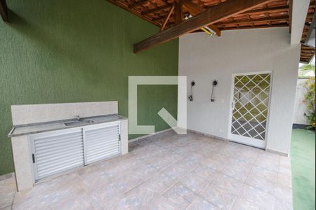 Casa de condomínio à venda com 365m², 3 quartos e 4 vagas Casa de condomínio à venda com 365m², 3 quartos e 4 vagasChurrasqueira
