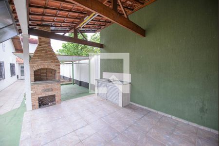 Casa de condomínio à venda com 365m², 3 quartos e 4 vagas Casa de condomínio à venda com 365m², 3 quartos e 4 vagasChurrasqueira