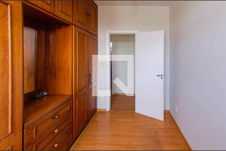 Quarto 1 de apartamento para alugar com 3 quartos, 90m² em Padre Eustáquio, Belo Horizonte