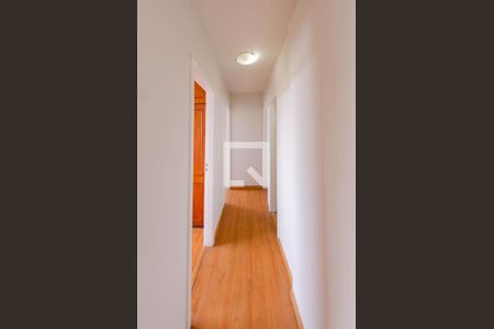 Apartamento para alugar com 90m², 3 quartos e 1 vaga Apartamento para alugar com 90m², 3 quartos e 1 vagaCorredor