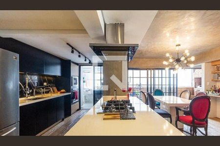 Apartamento à venda com 180m², 3 quartos e 2 vagas Apartamento à venda com 180m², 3 quartos e 2 vagasFoto 01