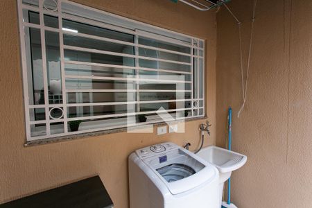 Casa de condomínio à venda com 95m², 2 quartos e 1 vagaÁrea de Serviço