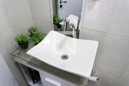 Casa de condomínio à venda com 95m², 2 quartos e 1 vagaBanheiro da Suíte