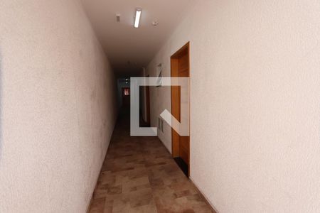Apartamento para alugar com 42m², 2 quartos e sem vagaCorredor de Acesso