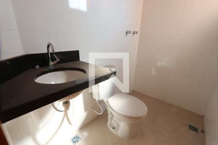 Apartamento para alugar com 42m², 2 quartos e sem vagaBanheiro