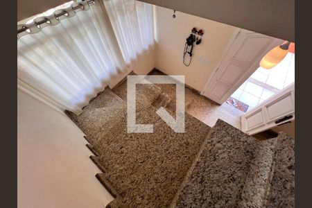 Casa de condomínio à venda com 340m², 5 quartos e 5 vagasHall de entrada