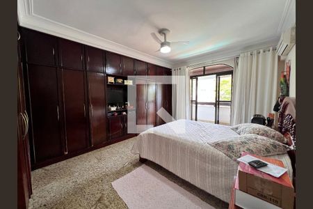 Casa de condomínio à venda com 340m², 5 quartos e 5 vagasSuite 01