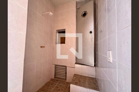 Casa de condomínio à venda com 340m², 5 quartos e 5 vagasSauna
