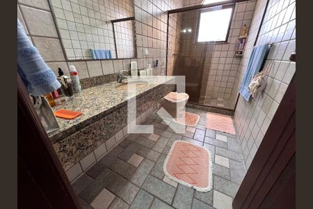 Casa de condomínio à venda com 340m², 5 quartos e 5 vagasBanheiro