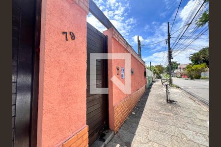 Casa de condomínio à venda com 340m², 5 quartos e 5 vagasFachada da casa