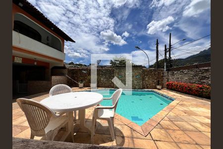 Casa de condomínio à venda com 340m², 5 quartos e 5 vagasÁrea gourmet