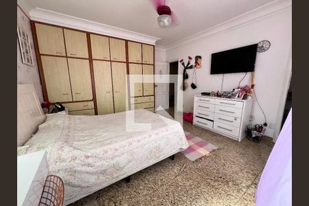 Casa de condomínio à venda com 340m², 5 quartos e 5 vagasSuite 02