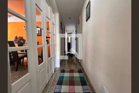 Casa de condomínio à venda com 340m², 5 quartos e 5 vagasCirculação