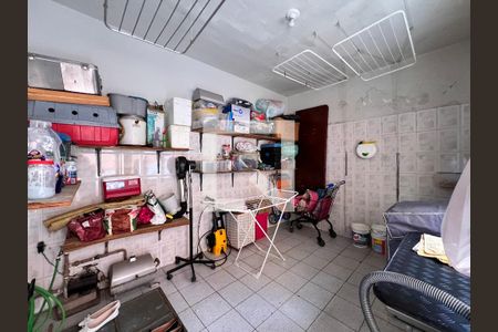 Casa de condomínio à venda com 340m², 5 quartos e 5 vagasÁrea de Serviço