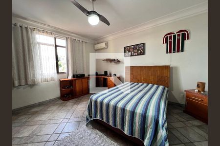 Casa de condomínio à venda com 340m², 5 quartos e 5 vagasQuarto 3