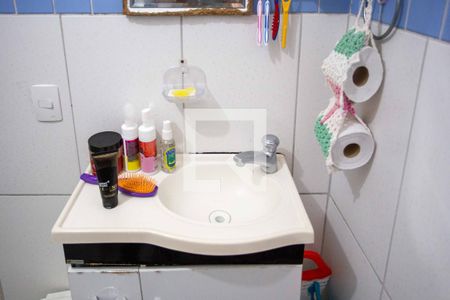 Casa à venda com 350m², 4 quartos e sem vagaBanheiro da Suíte