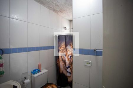 Casa à venda com 350m², 4 quartos e sem vagaBanheiro da Suíte