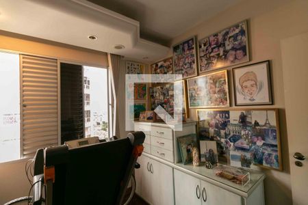 Apartamento à venda com 261m², 4 quartos e 3 vagasQuarto 1