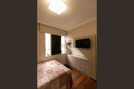 Apartamento à venda com 261m², 4 quartos e 3 vagasQuarto 3