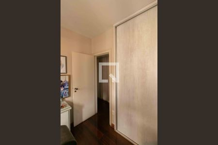 Apartamento à venda com 261m², 4 quartos e 3 vagasQuarto 1