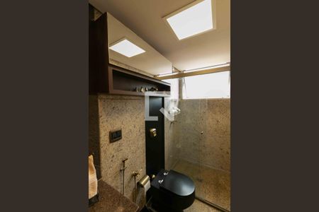 Apartamento à venda com 261m², 4 quartos e 3 vagasBanheiro Suiite