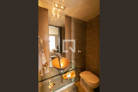 Apartamento à venda com 261m², 4 quartos e 3 vagasLavabo