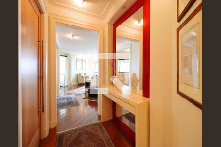 Apartamento à venda com 280m², 4 quartos e 4 vagas Apartamento à venda com 280m², 4 quartos e 4 vagasFoto 09