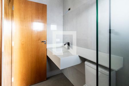 Casa à venda com 250m², 3 quartos e 3 vagasBanheiro - Quarto 1