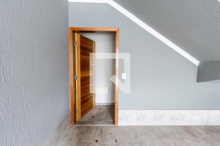 Casa à venda com 250m², 3 quartos e 3 vagasCorredor