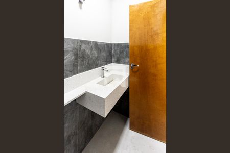 Casa à venda com 250m², 3 quartos e 3 vagasLavabo